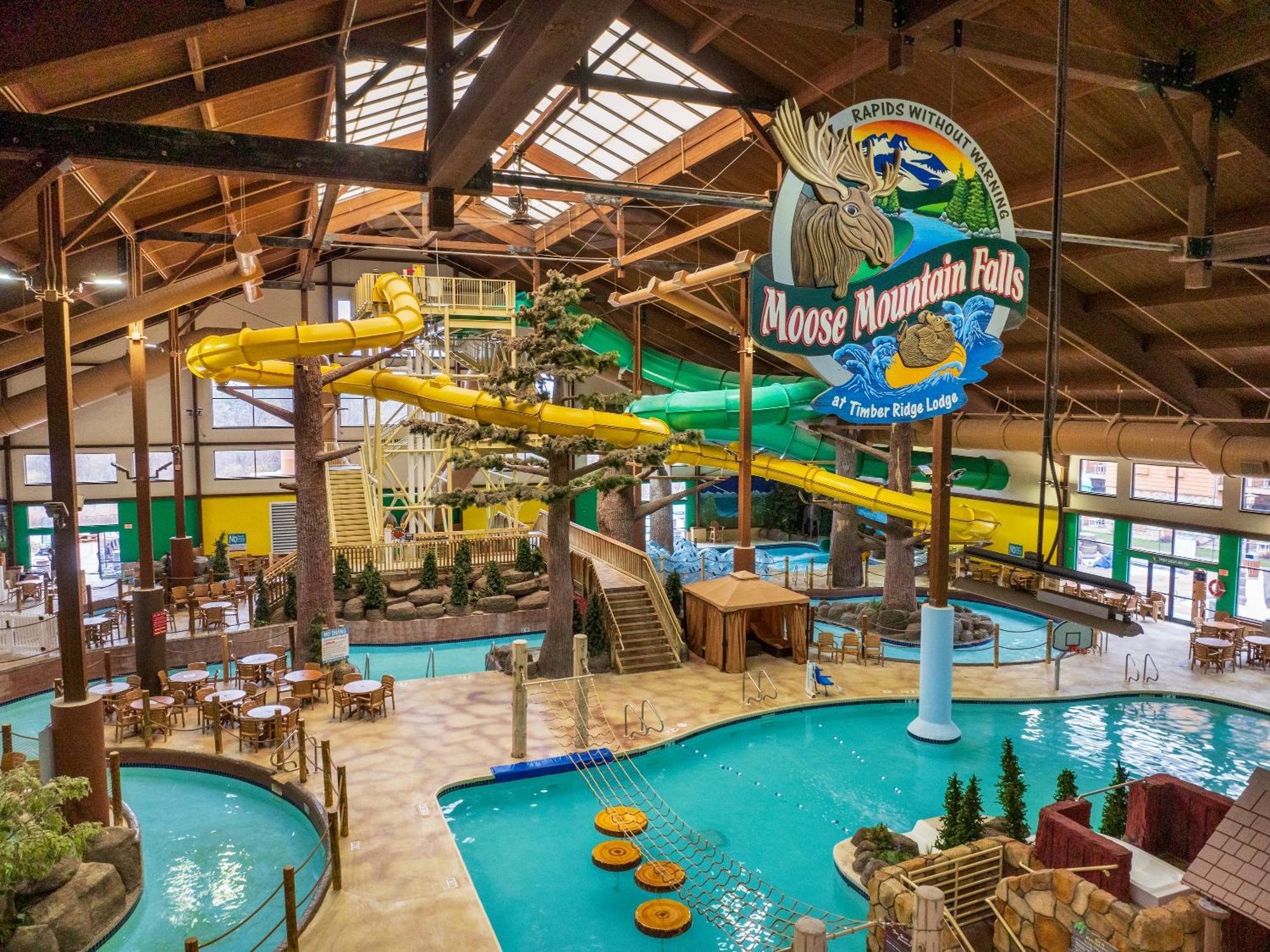 Timber Ridge And Waterpark Hotel 3*